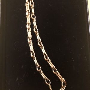 Women necklace in a golden metal that Never tarnish. Size is 15”